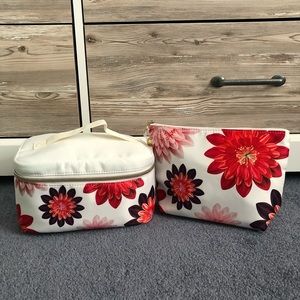 Clarins Cosmetic Bag Set